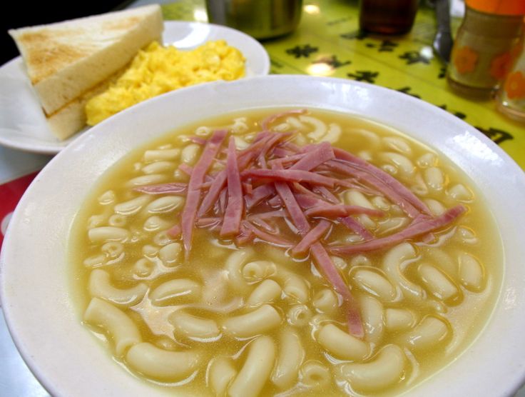 Soup mi ong va trung bac
