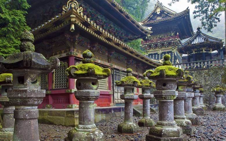 thi tran uchiko nhat ban 2