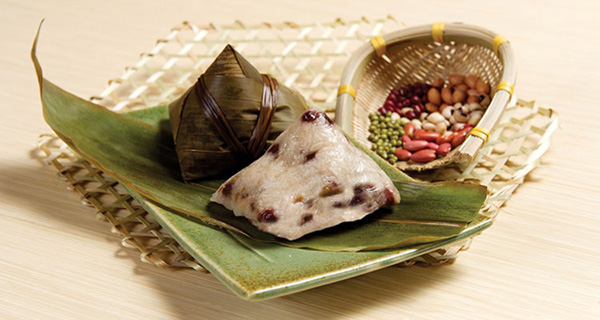 banh nep dau Zongzi