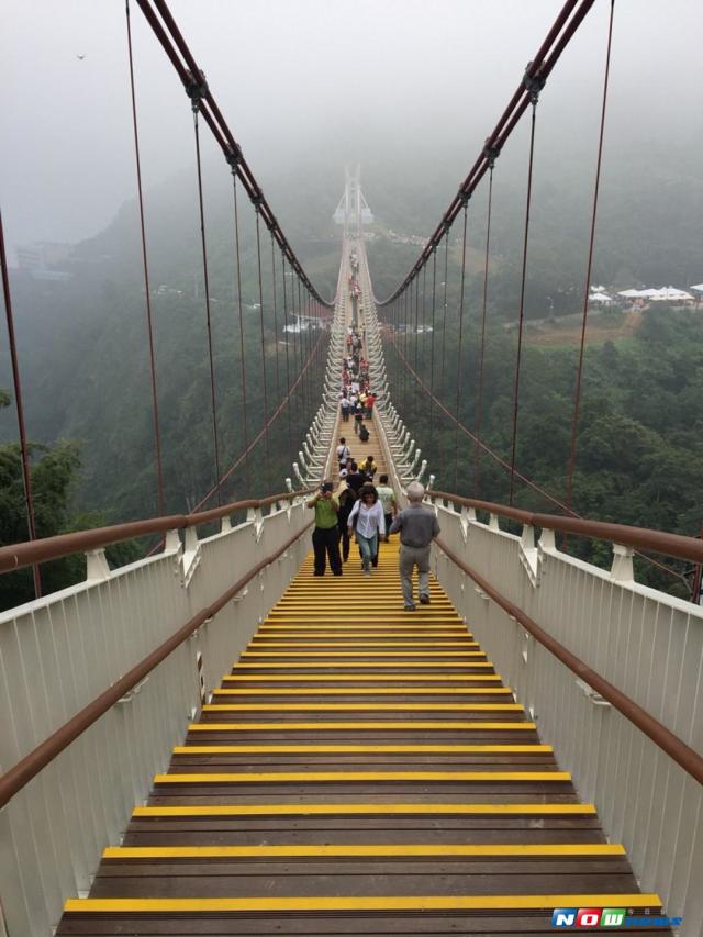 Cầu treo Taiping đón nườm nượp du khách mỗi ngày