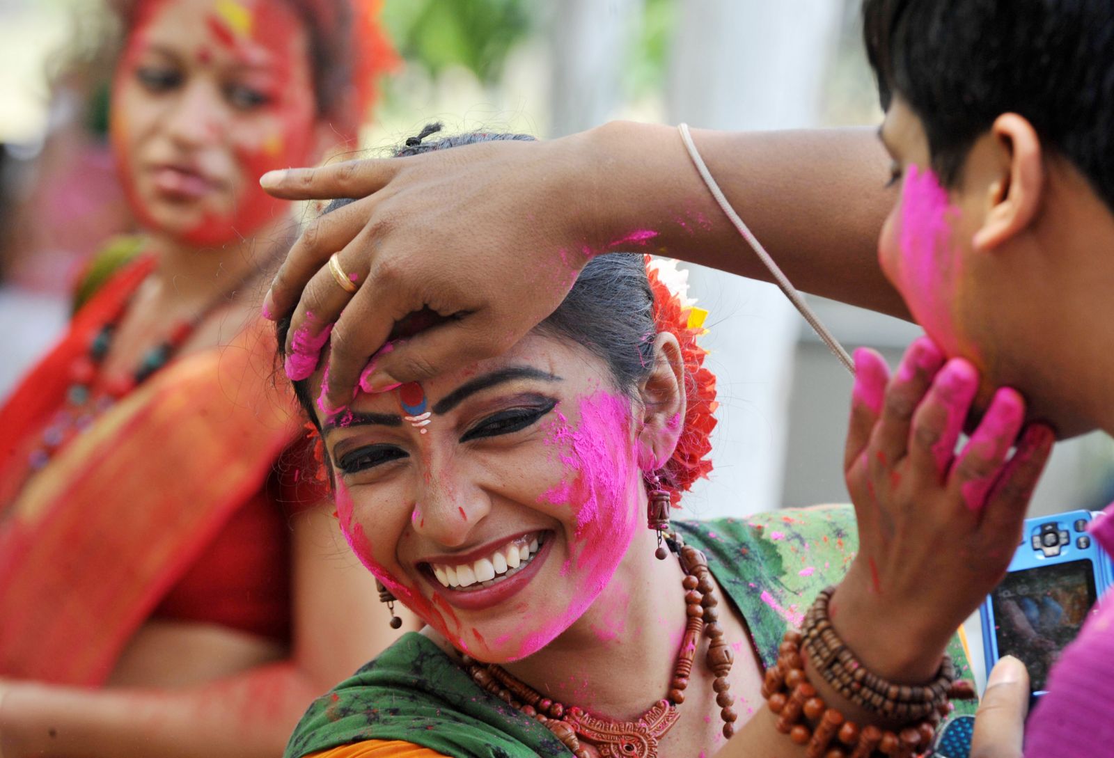Lễ Holi được tổ chức dựa trên lịch Hindu riêng của người Ấn Độ