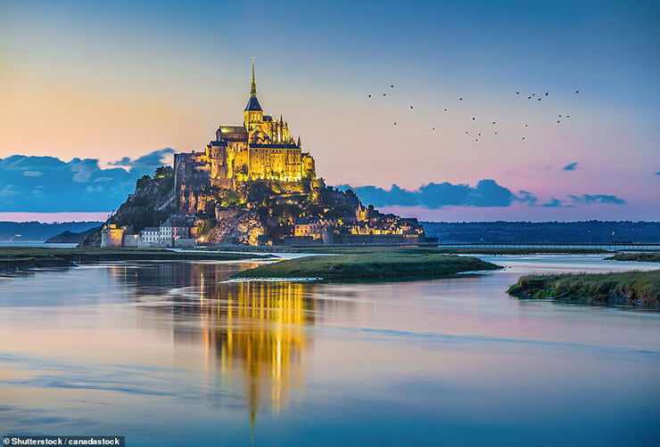 Mont Saint Michel được UNESCO công nhận là Di sản thế giới