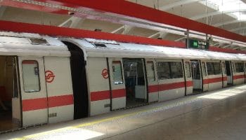 phương tiện di chuyển phổ biến giá rẻ ở Singapore