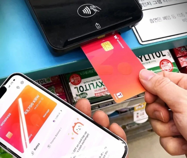 Sử dụng thẻ thanh toán khi mua sắm ở Hàn Quốc